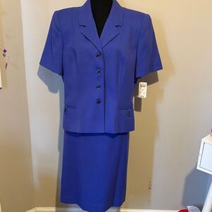 Morgan Taylor Royal Blue Women's Suit Set